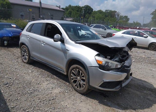 2018 MITSUBISHI Outlander Sport