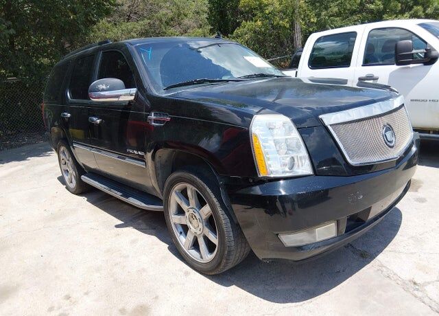 2012 CADILLAC Escalade