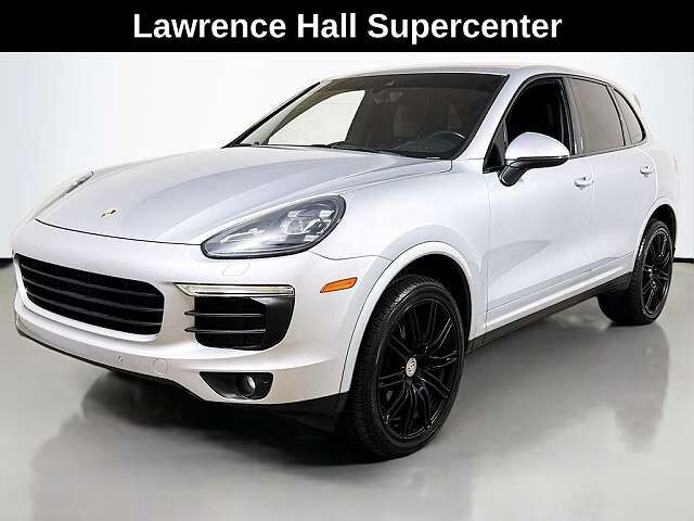2017 PORSCHE Cayenne