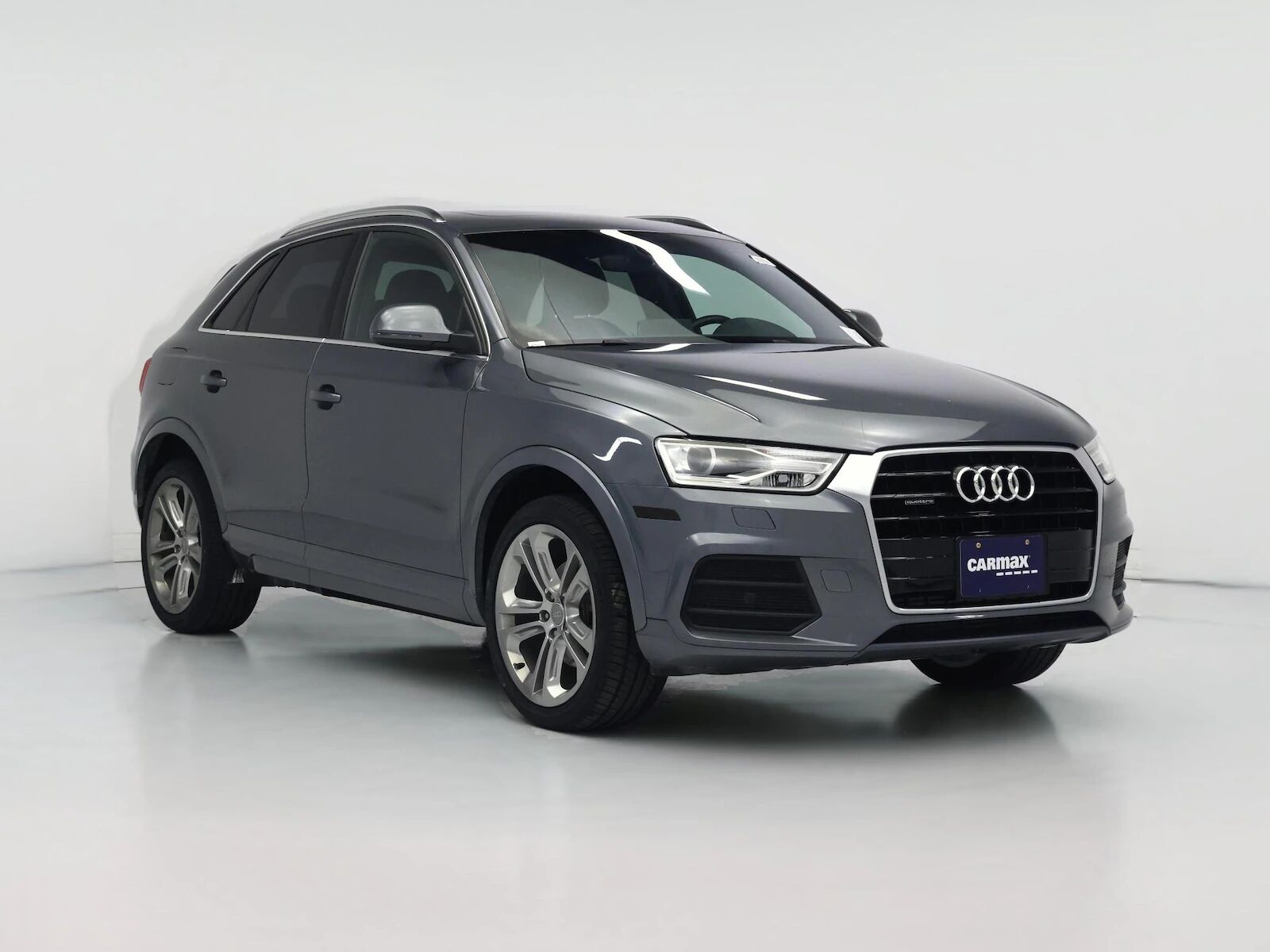 2017 AUDI Q3