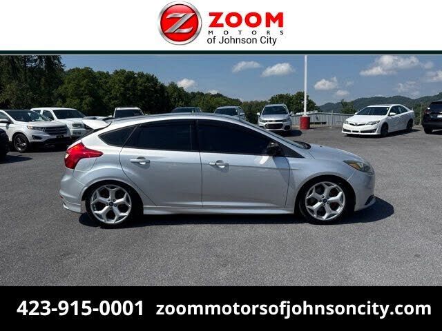 2013 FORD Focus
