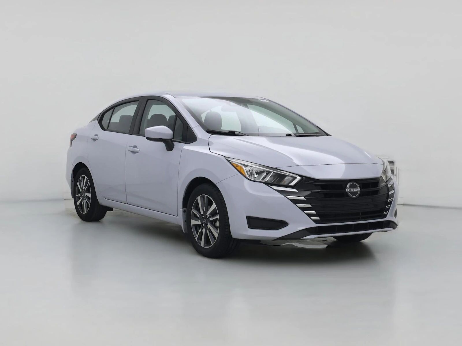 2024 NISSAN Versa