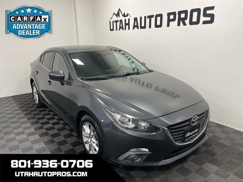2015 MAZDA Mazda3