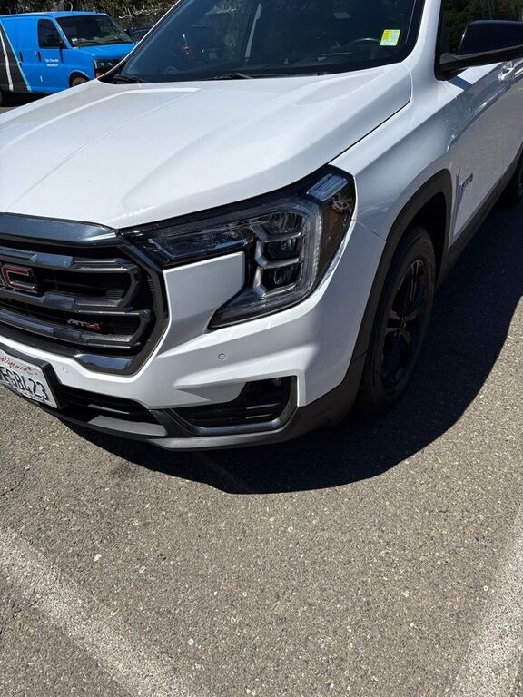 2023 GMC Terrain