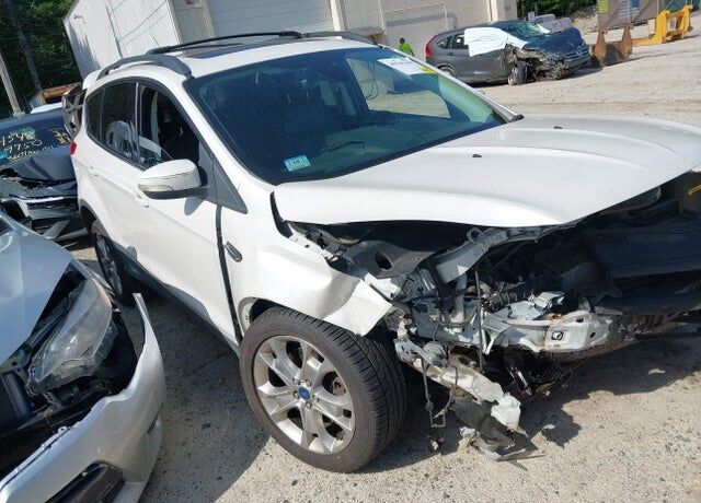 2013 FORD Escape