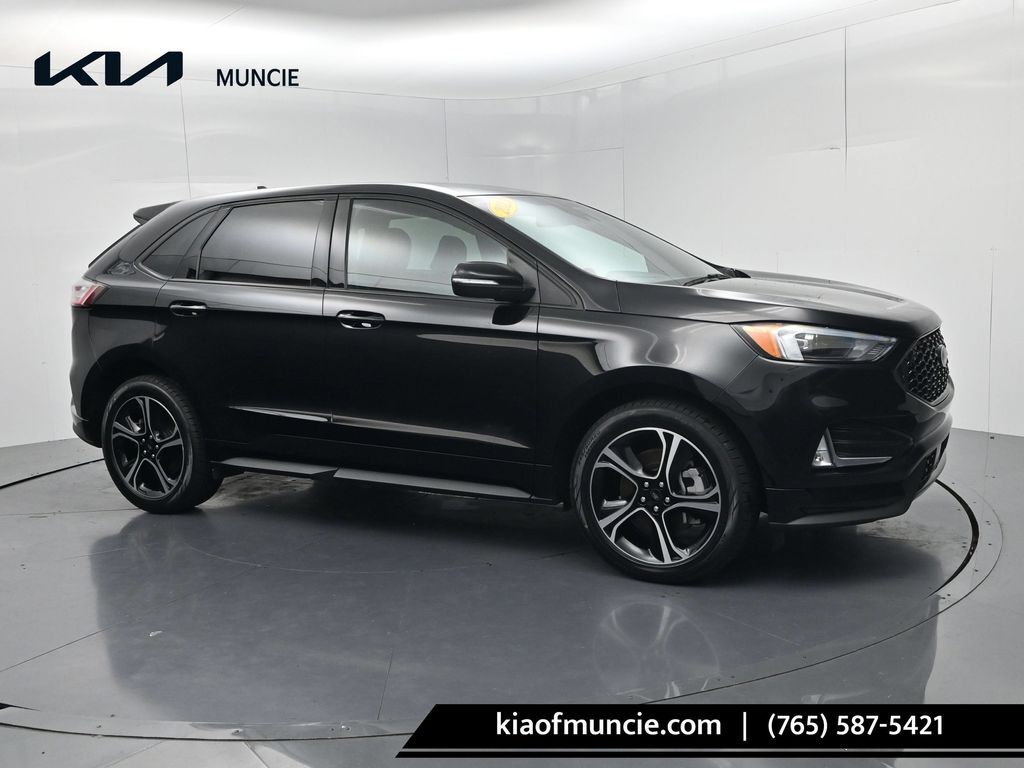 2023 FORD Edge