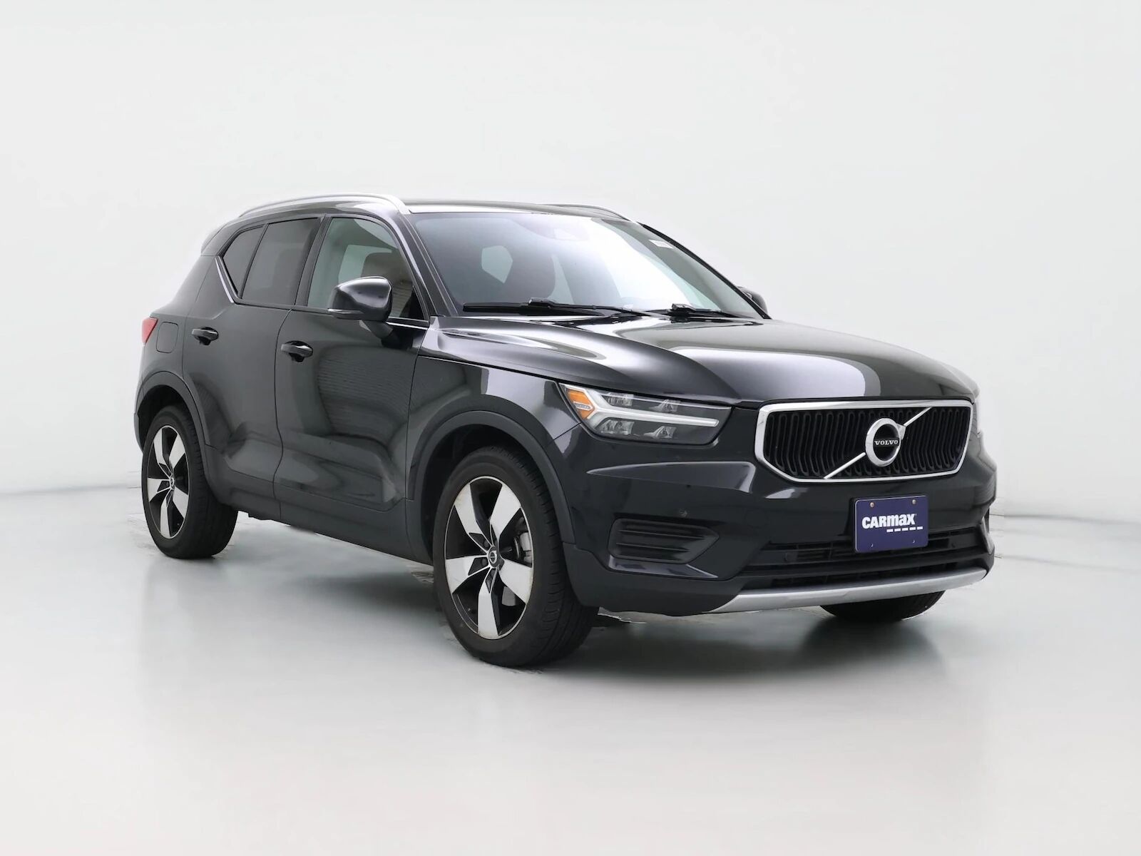 2020 VOLVO XC40