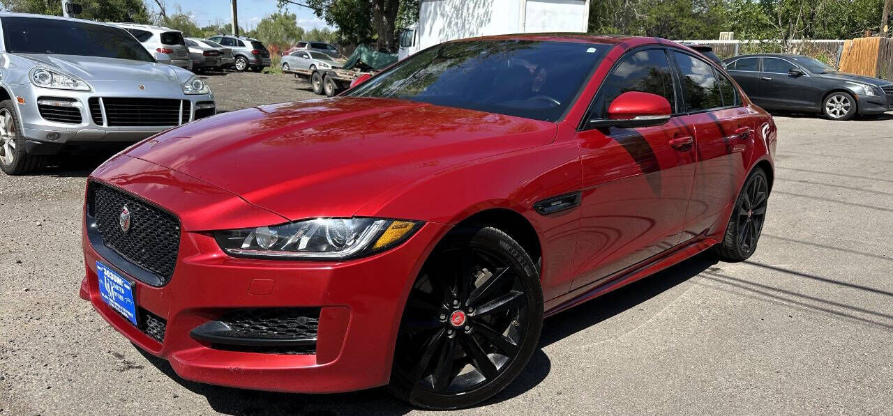 2017 JAGUAR XE