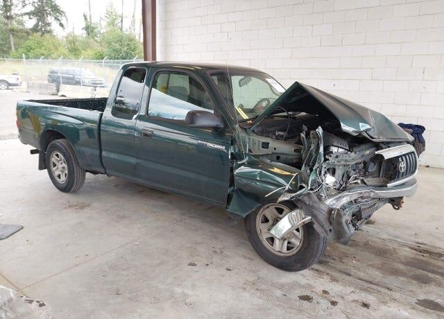 2004 TOYOTA Tacoma