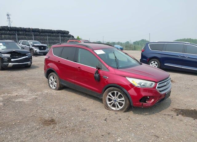 2017 FORD Escape