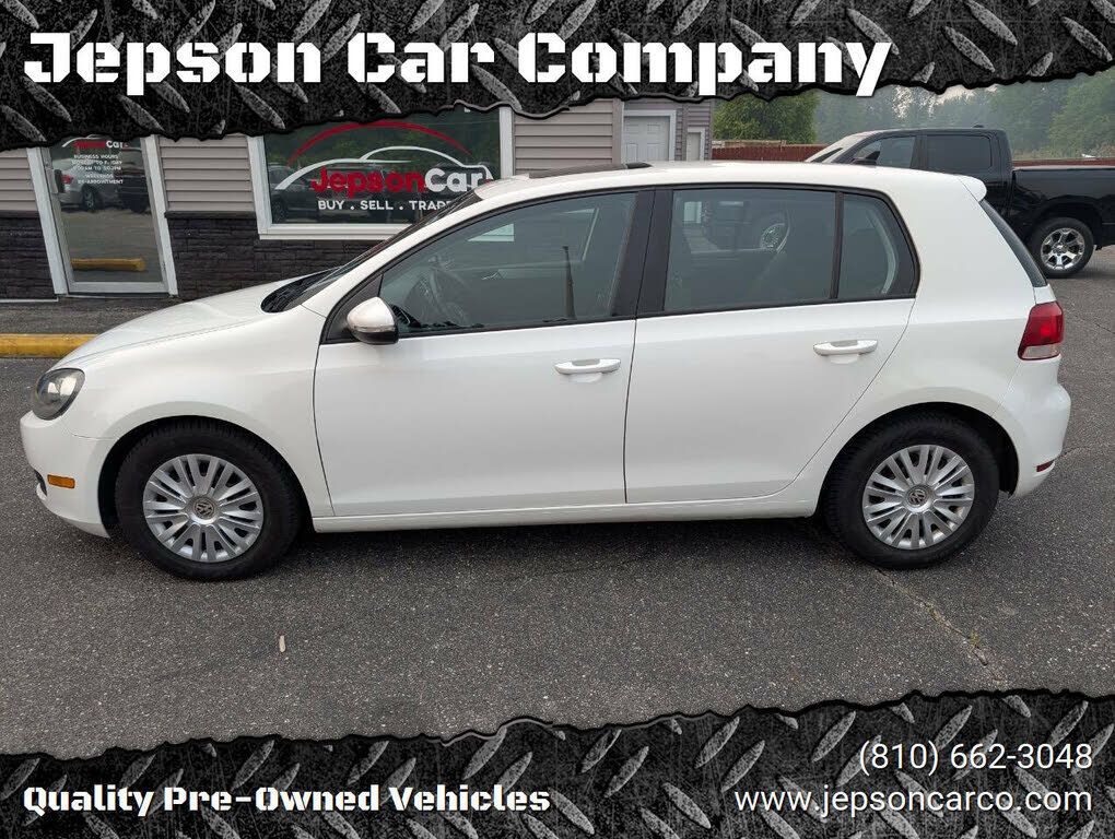 2013 VOLKSWAGEN Golf