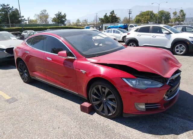 2013 TESLA Model S