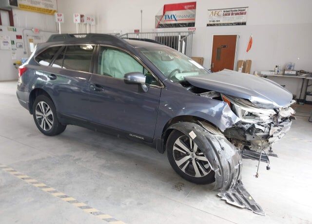 2018 SUBARU Outback