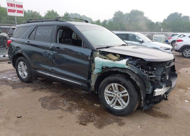 2022 FORD Explorer