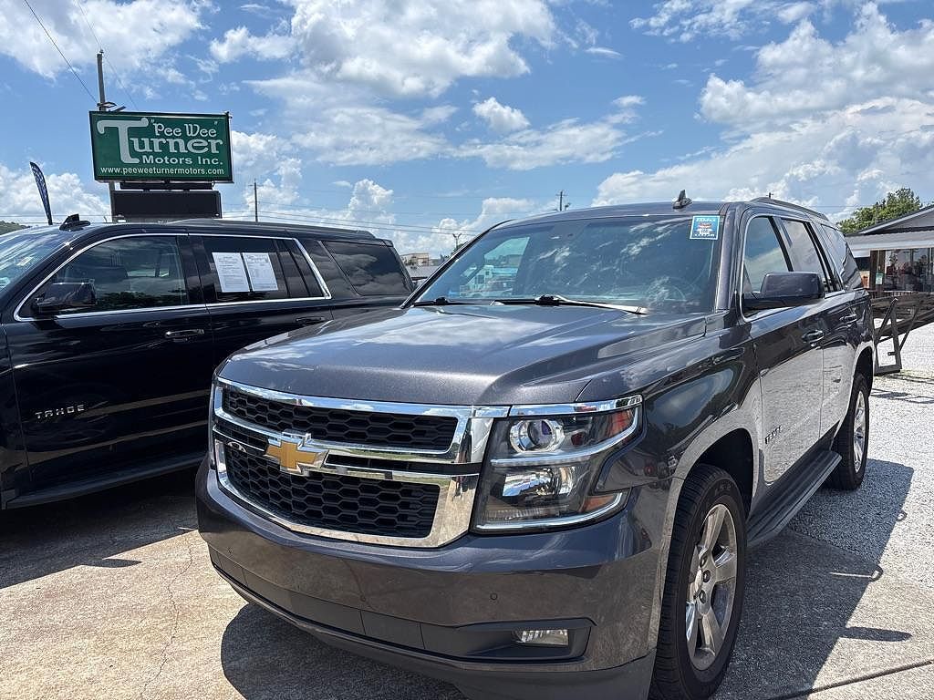 2017 CHEVROLET Tahoe