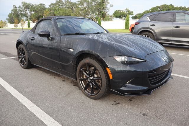 2023 MAZDA MX-5