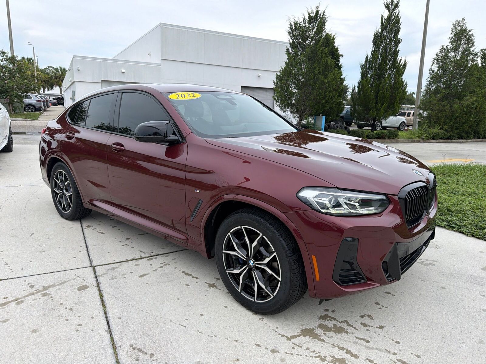 2022 BMW X4