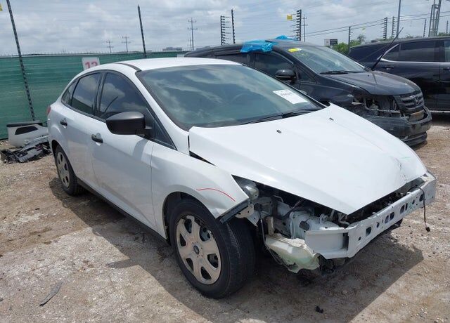 2016 FORD Focus