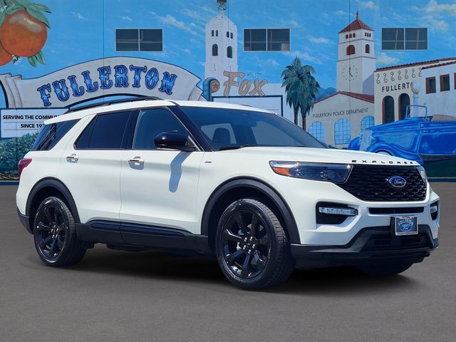2023 FORD Explorer