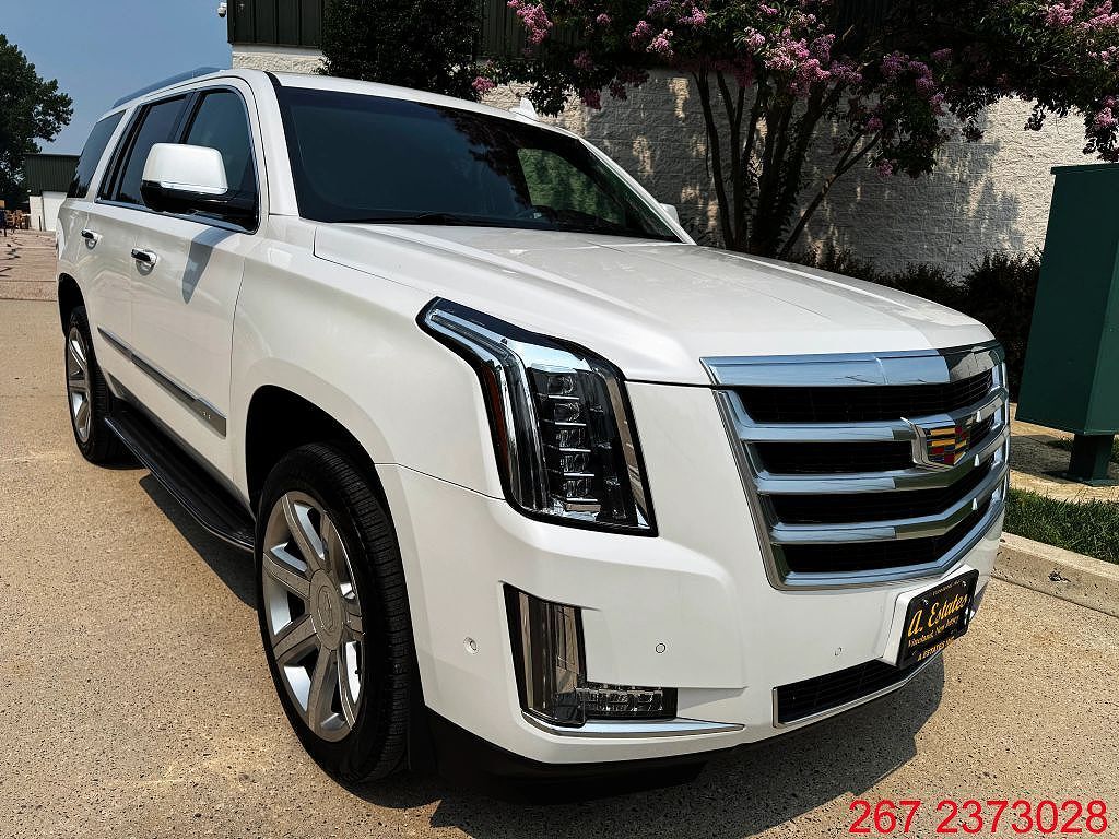 2018 CADILLAC Escalade