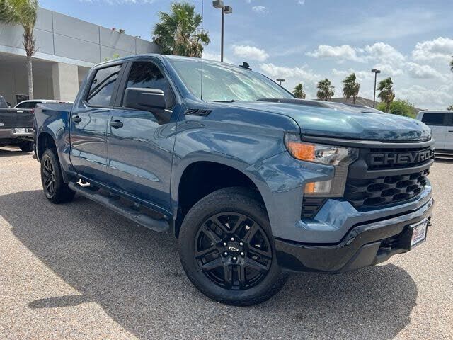 2024 CHEVROLET Silverado