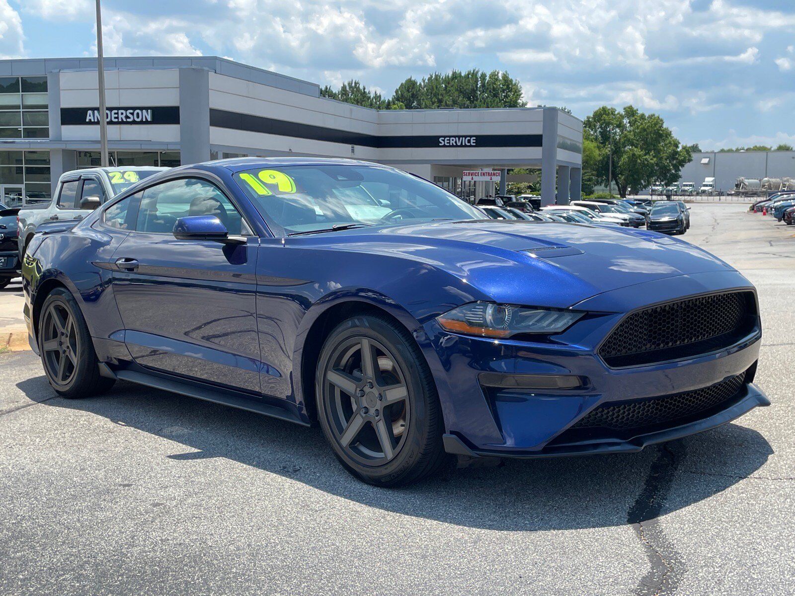 2019 FORD Mustang