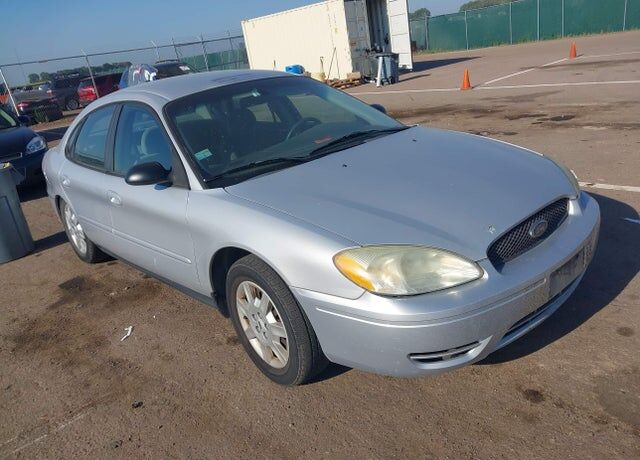 2006 FORD Taurus