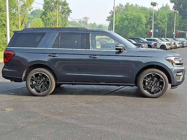 2023 FORD Expedition