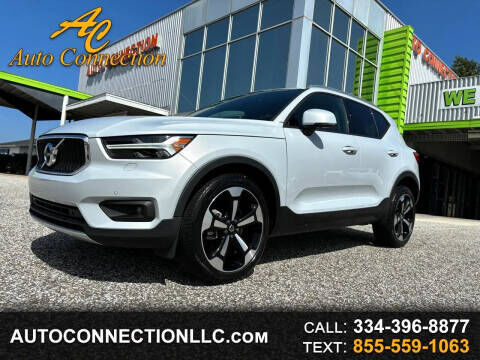 2020 VOLVO XC40