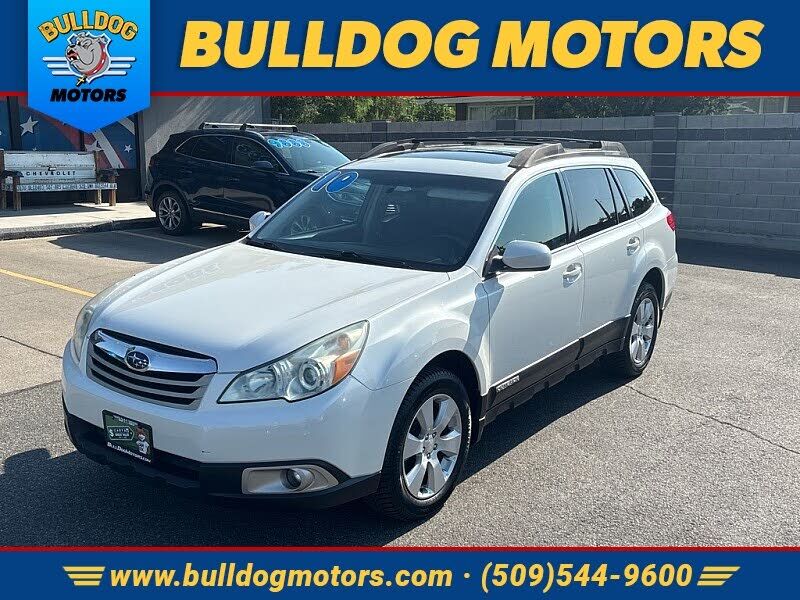 2010 SUBARU Outback