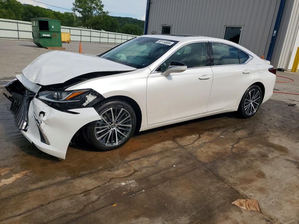 2025 LEXUS ES