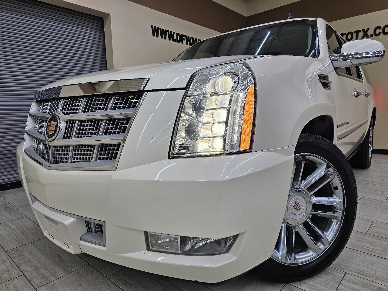 2013 CADILLAC Escalade