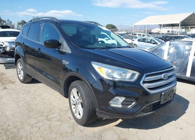 2018 FORD Escape