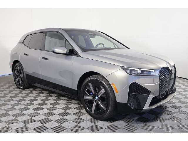 2023 BMW ix