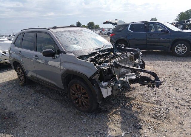 2025 SUBARU Forester