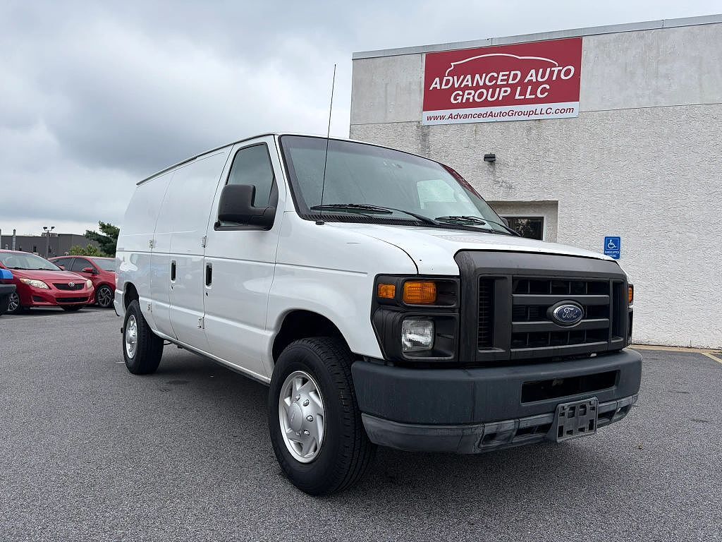 2011 FORD E-250