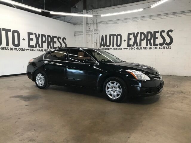 2011 NISSAN Altima