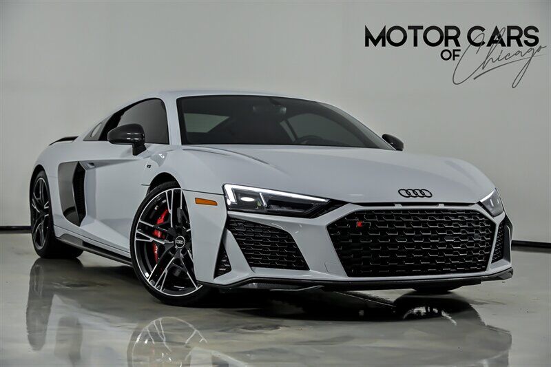 2023 AUDI R8