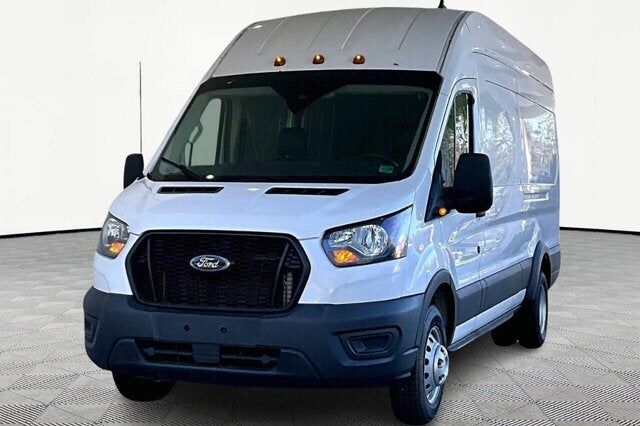 2022 FORD Transit