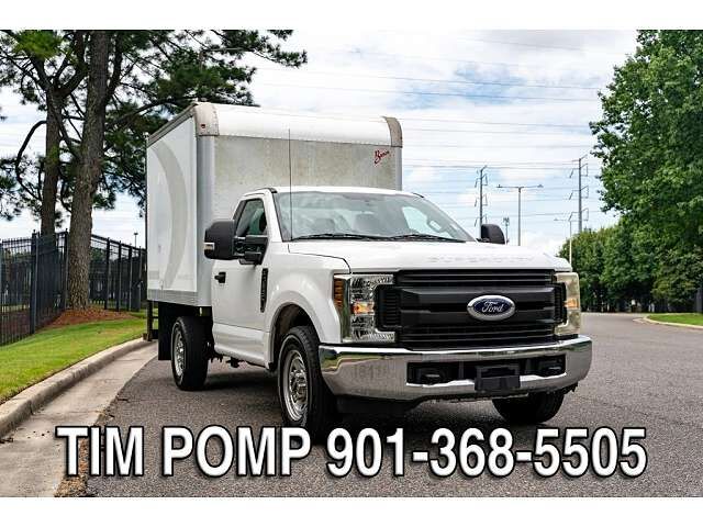 2019 FORD E-350