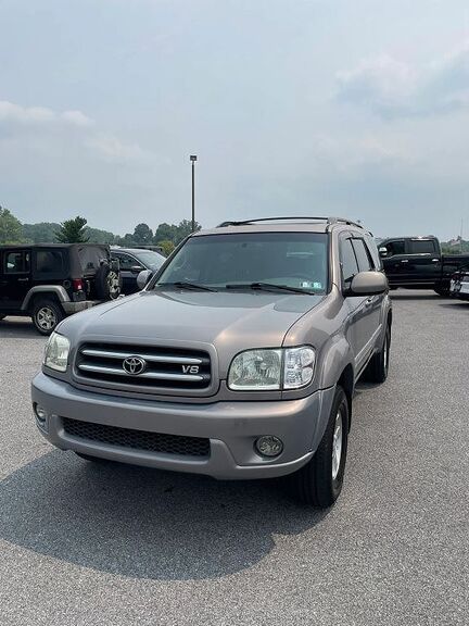 2002 TOYOTA Sequoia