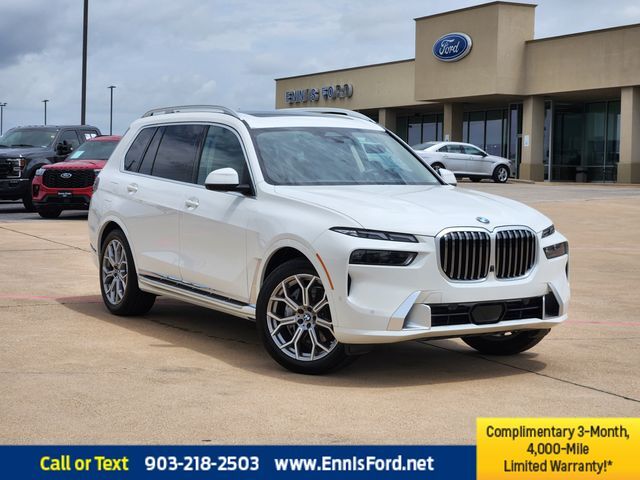2025 BMW X7