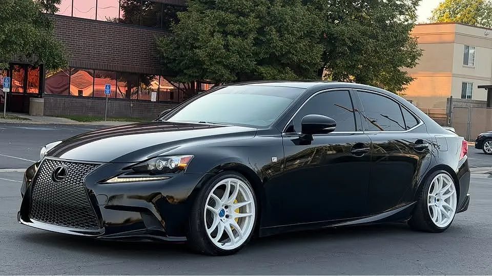 2014 LEXUS IS