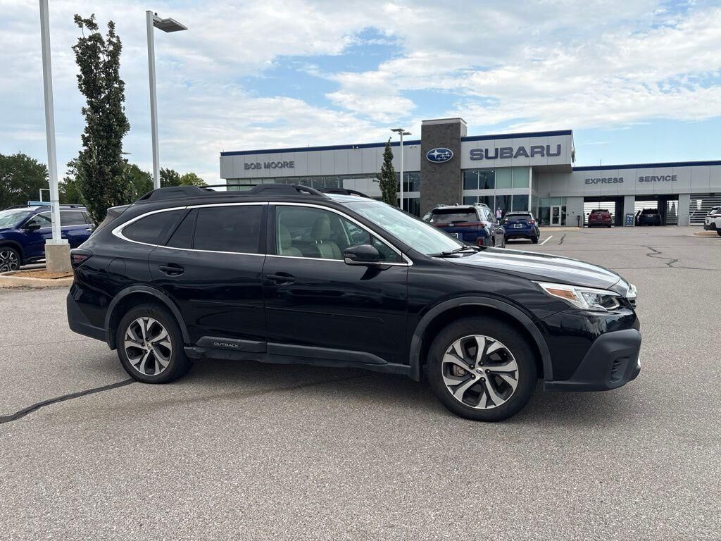 2020 SUBARU Outback