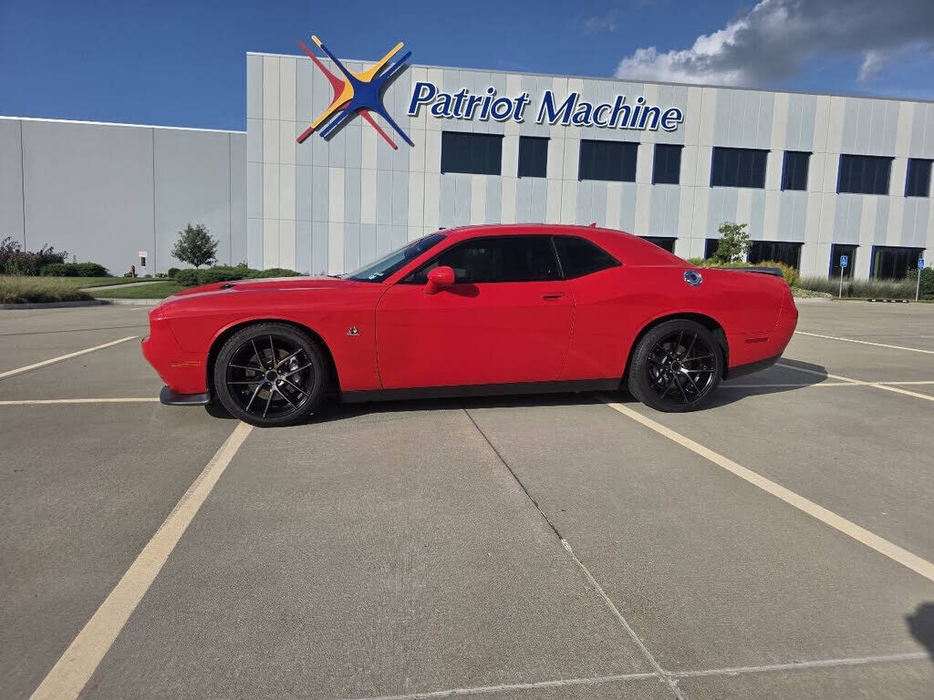 2015 DODGE Challenger