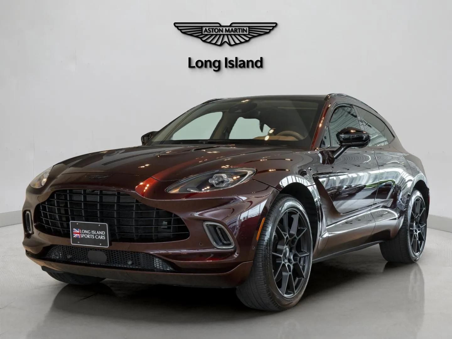 2022 ASTON MARTIN DBX