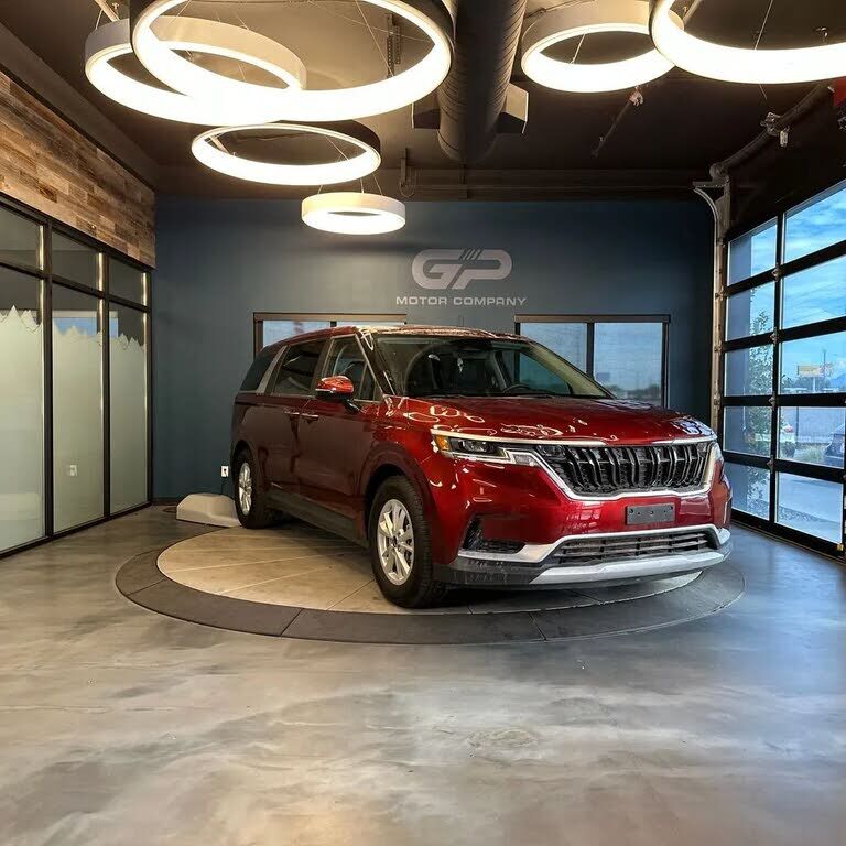2024 KIA Carnival