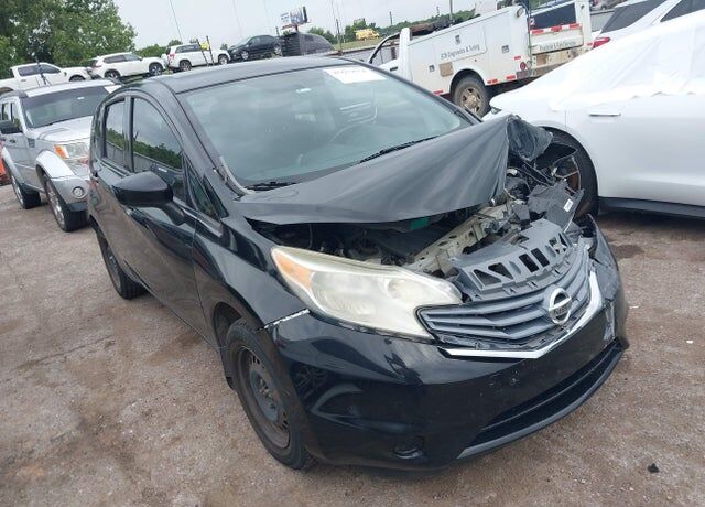 2015 NISSAN Versa