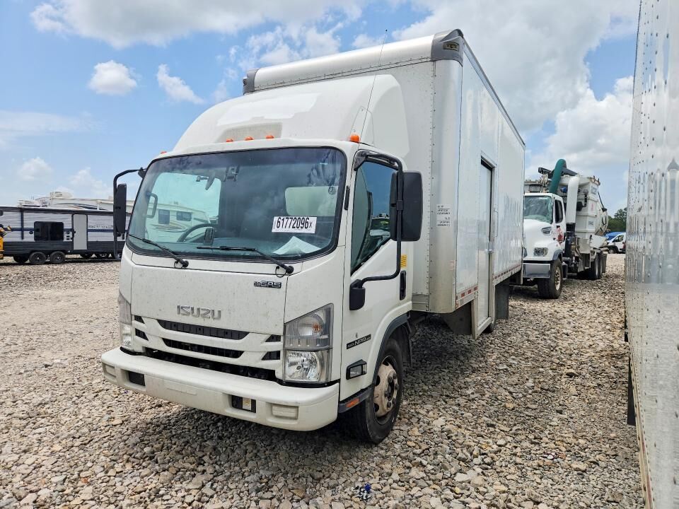 2022 ISUZU NPR-HD