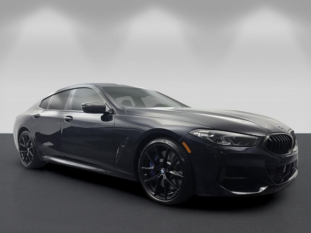 2021 BMW M8